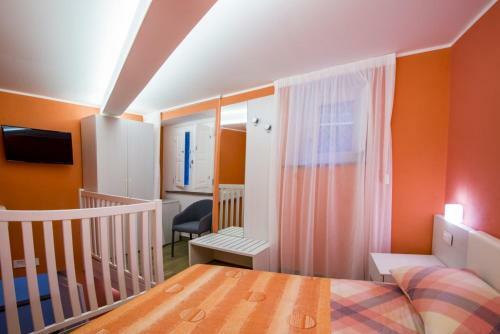 Hostal Largo Chianura