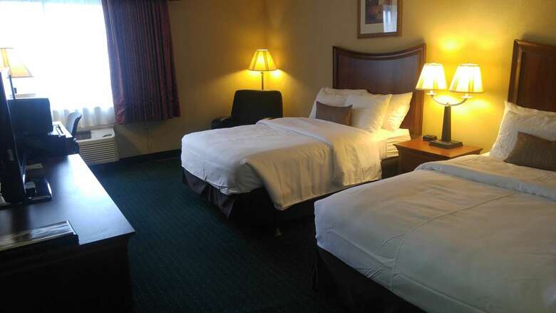 Best Western Wooster Hotel