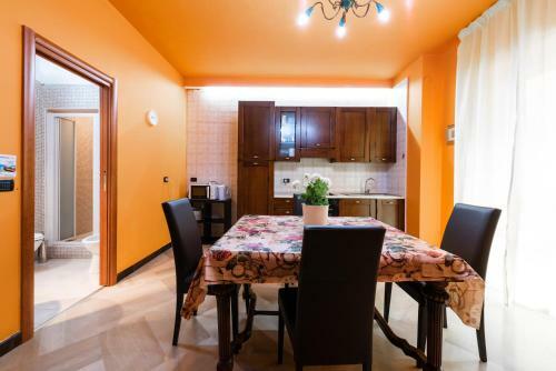 Apartments Orange