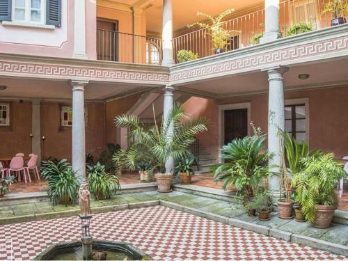 Baveno Villa Sleeps 16 Pool Wifi