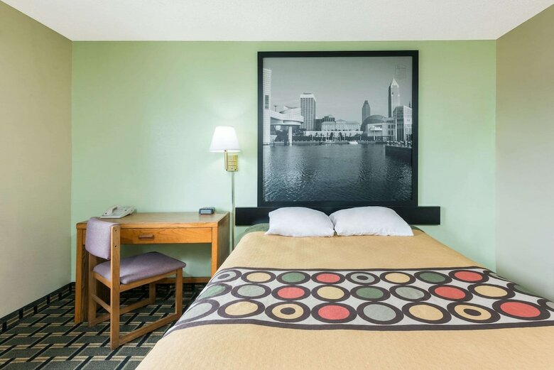 Hotel Super 8 Twinsburg