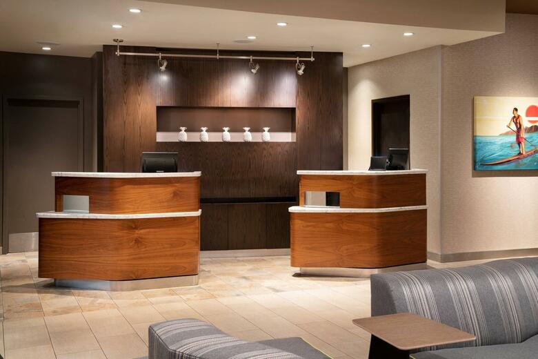 Hotel Courtyard By Marriott Maui Kahului Airport