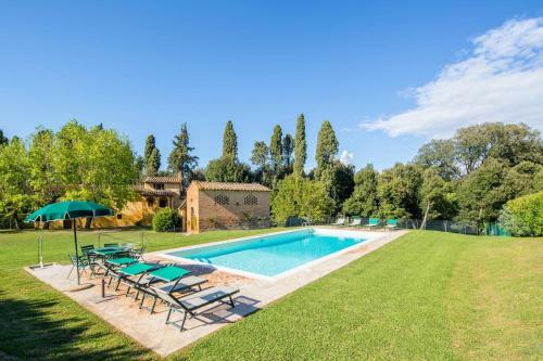 Capannoli Villa Sleeps 8 Pool Wifi