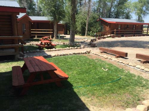 Lodge Teton Valley Cabins