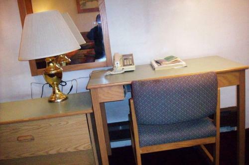 Hilander Motel