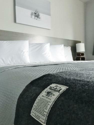 Motel Airport Inn