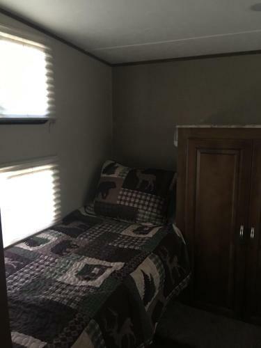 Lake View Lodge