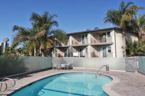 The Malibu Motel