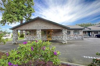 Hotel Poulsbo Inn & Suites