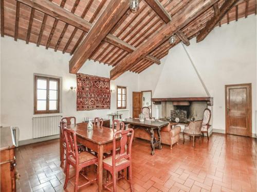 Four-bedroom Holiday Home In Marciano D. Chiana Ar