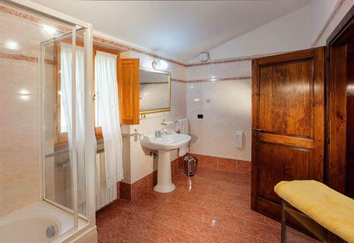 Citerna Villa Sleeps 8 Pool Air Con Wifi