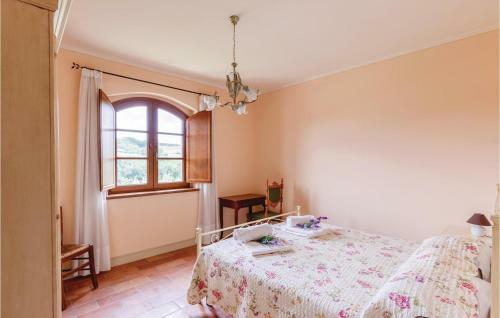 Nine-bedroom Holiday Home In Perugia -pg-