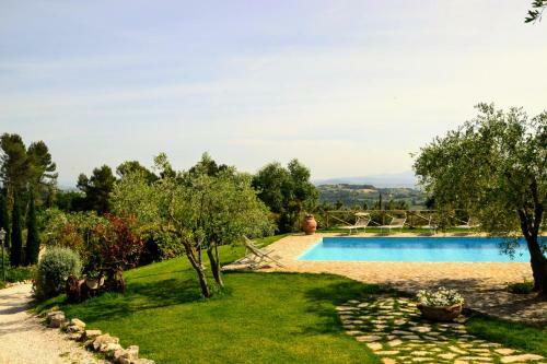 Collazzone Villa Sleeps 12 Pool Air Con Wifi