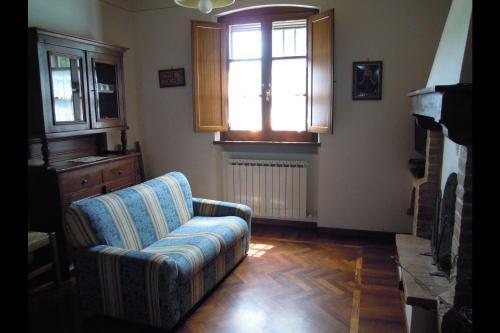 Le Casine-perignano-spinelli Apartment Sleeps 9
