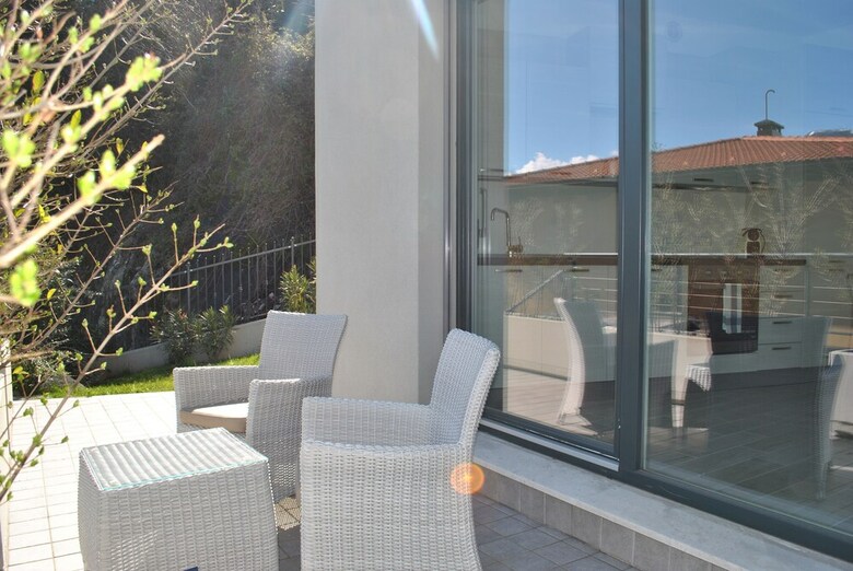Baia Blu - Luxury Apartments With Pool