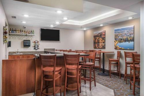 Hotel Americinn By Wyndham Winona