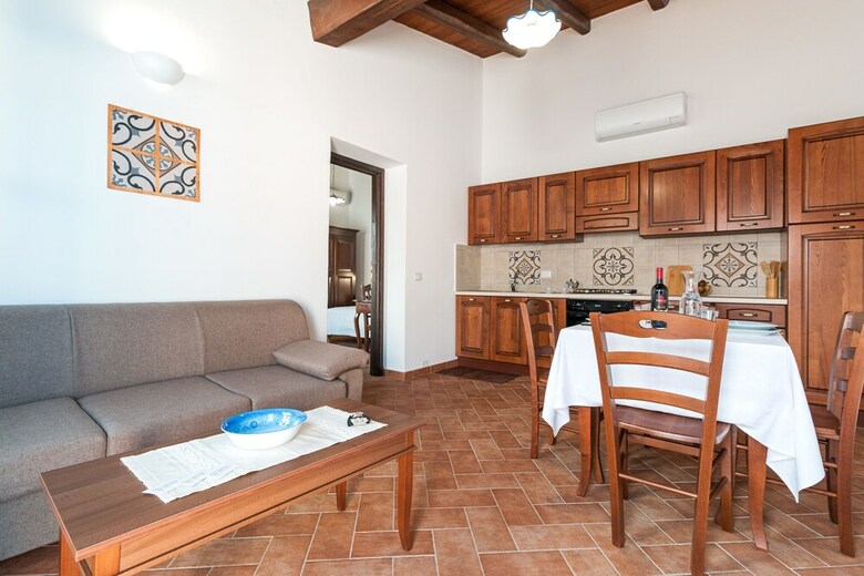 Hotel Ghivine Albergo Diffuso