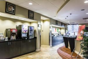 Hotel Comfort Suites Palm Bay