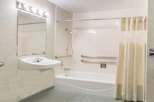 Motel Novato Days Inn