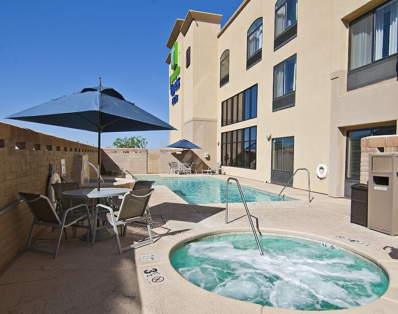 Hotel Holiday Inn Express And Suites Oro Valley