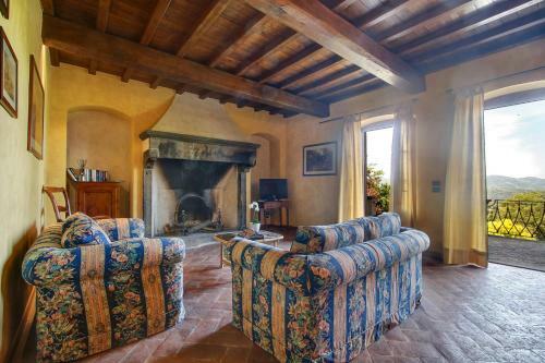 Pavelli Villa Sleeps 10 Pool Wifi
