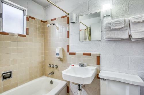 Romney Motel