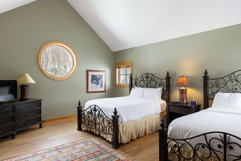 Hotel The Mountain Top Inn & Resort