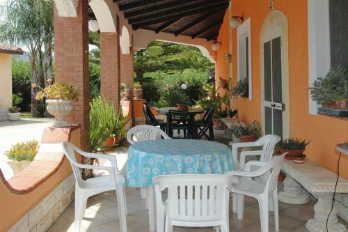 Holiday Home Floridia - Isi02231-f