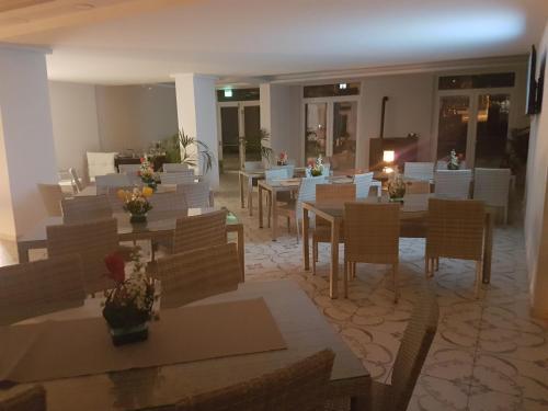 Klaton Beach Hotel