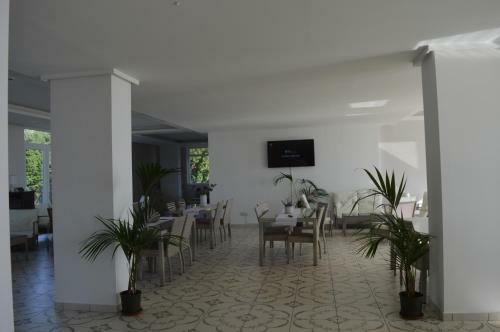 Klaton Beach Hotel