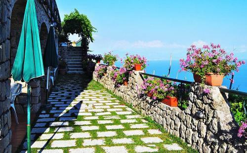 Furore Villa Sleeps 4 Pool Wifi