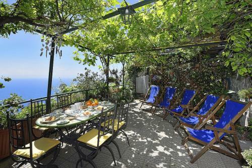 Furore Villa Sleeps 7 Wifi