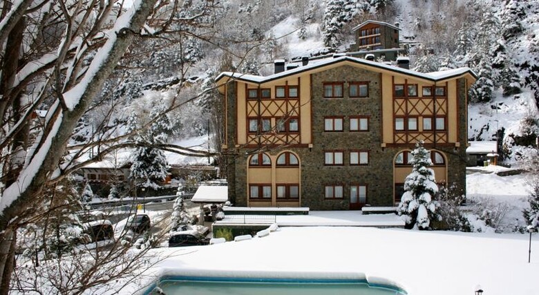 Hotel Xalet Verd�