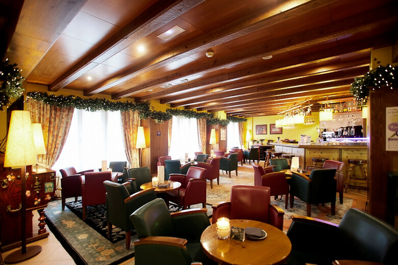 Hotel Ski Plaza