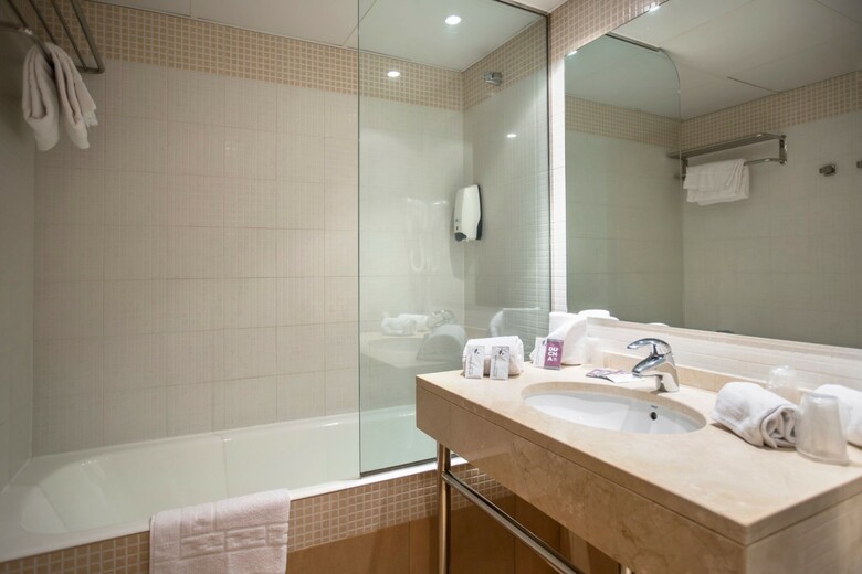 Annapurna Atiram Aparthotel