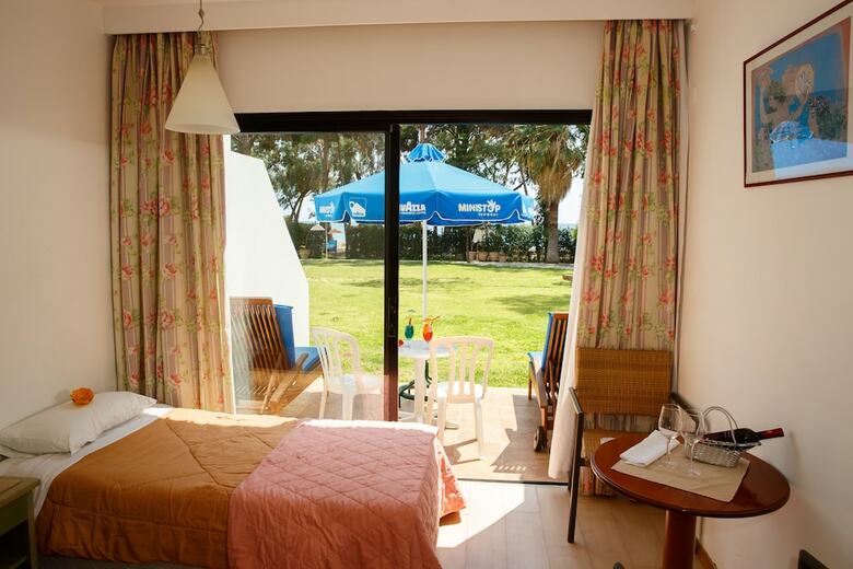 Hotel Park Beach(.)