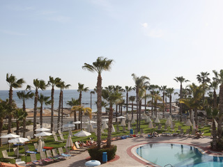 Anastasia Hotel(.)