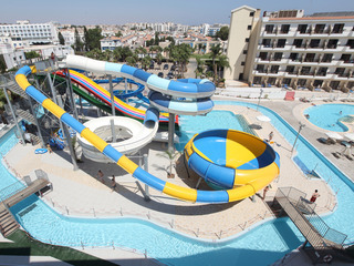 Anastasia Hotel(.)