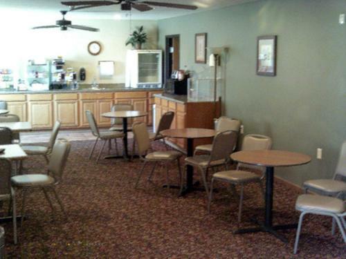 Hotel Capri Inn & Suites - Beatrice