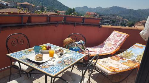 Bed & Breakfast La Porta Dell'alcantara