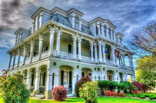 Bed & Breakfast Dansereau House