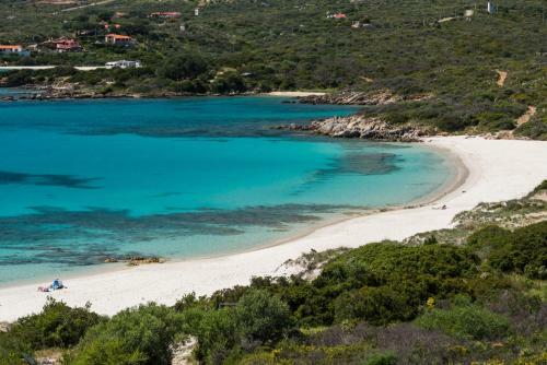 Apartamento Spiaggia Bianca Pedra Rosa