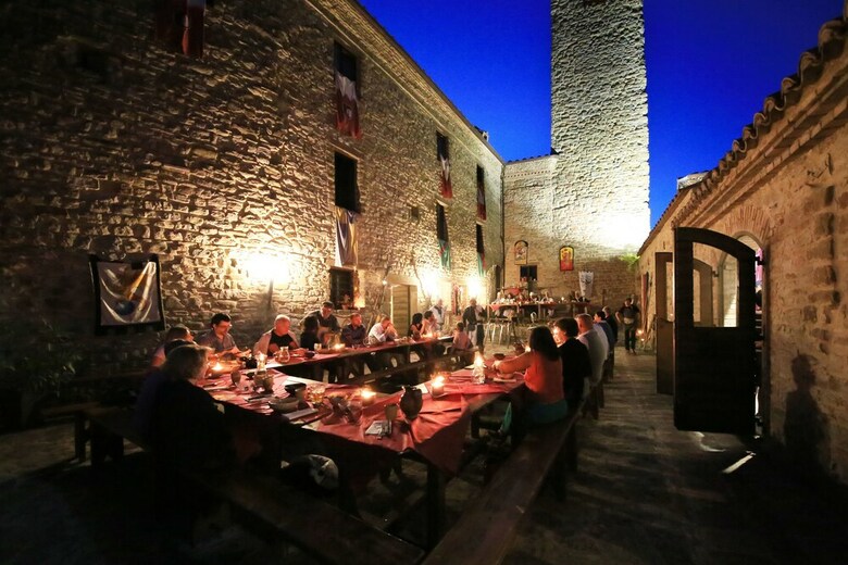 Agroturismo Castello Di Giomici