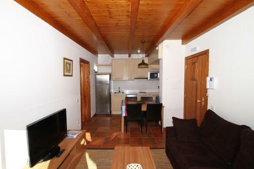 Apartamentos Sn� Mont Romies Unhola