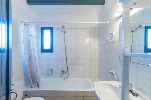 Casa N� 6 (letra U) Complejo Binisafua