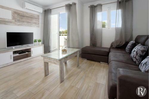 Cala D'or Apartment Sleeps 5 Pool Air Con Wifi