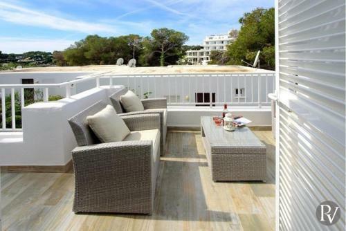 Cala D'or Apartment Sleeps 5 Pool Air Con Wifi