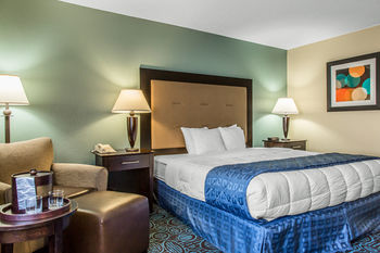 Hotel Clarion Inn New London