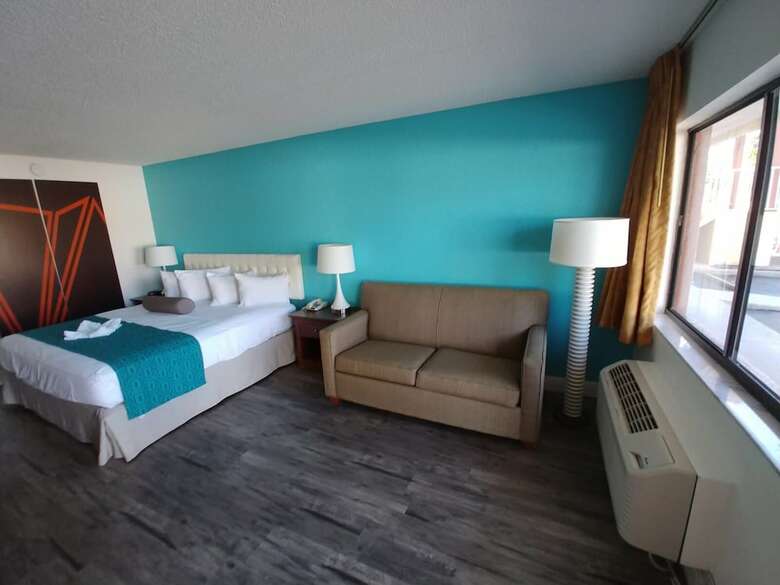 Hotel Howard Johnson - Port Richey