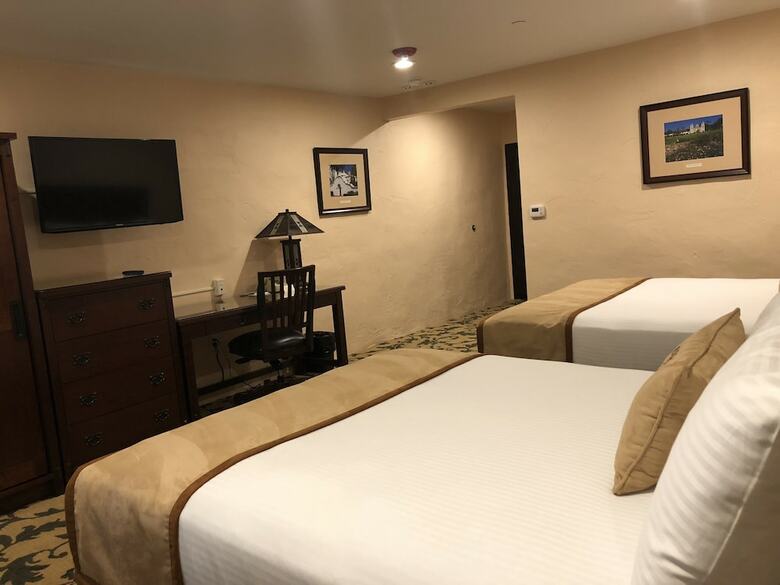 Hotel Mission De Oro